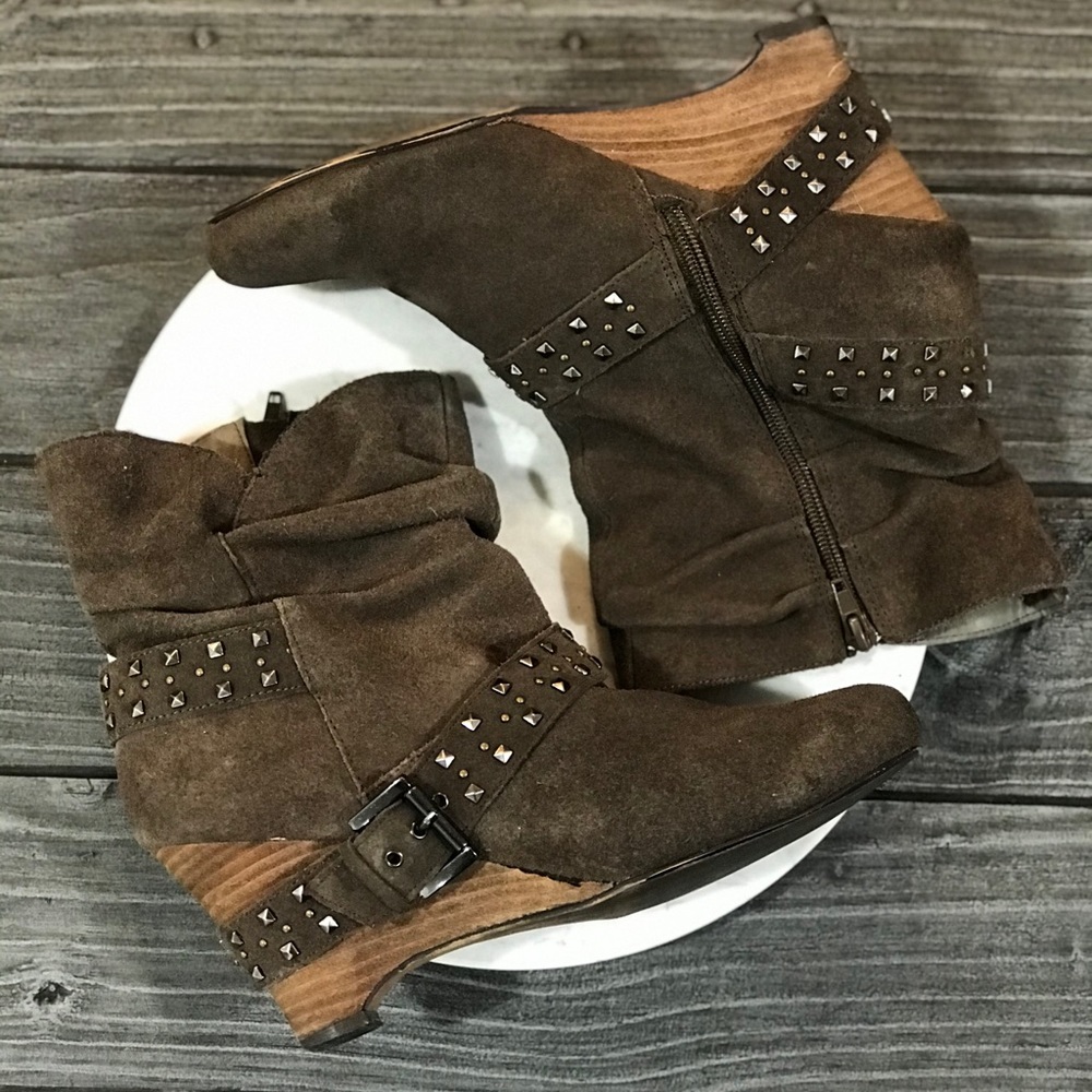Brown Distressed Leather Slouch Wedge Boots - Picture 6 of 7